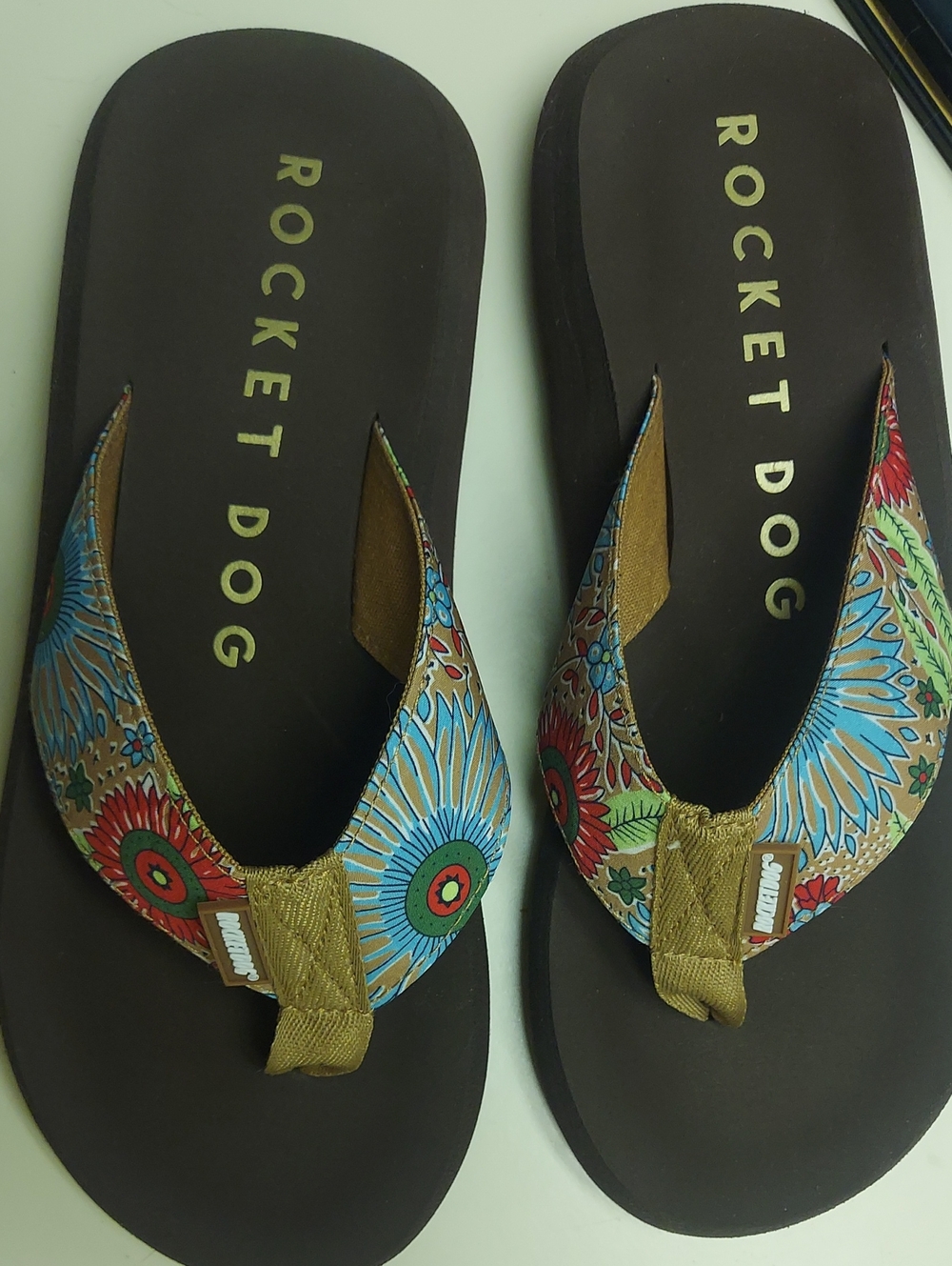 Rocket Dog Brown Flip Sandals with Multicolor Floral Straps